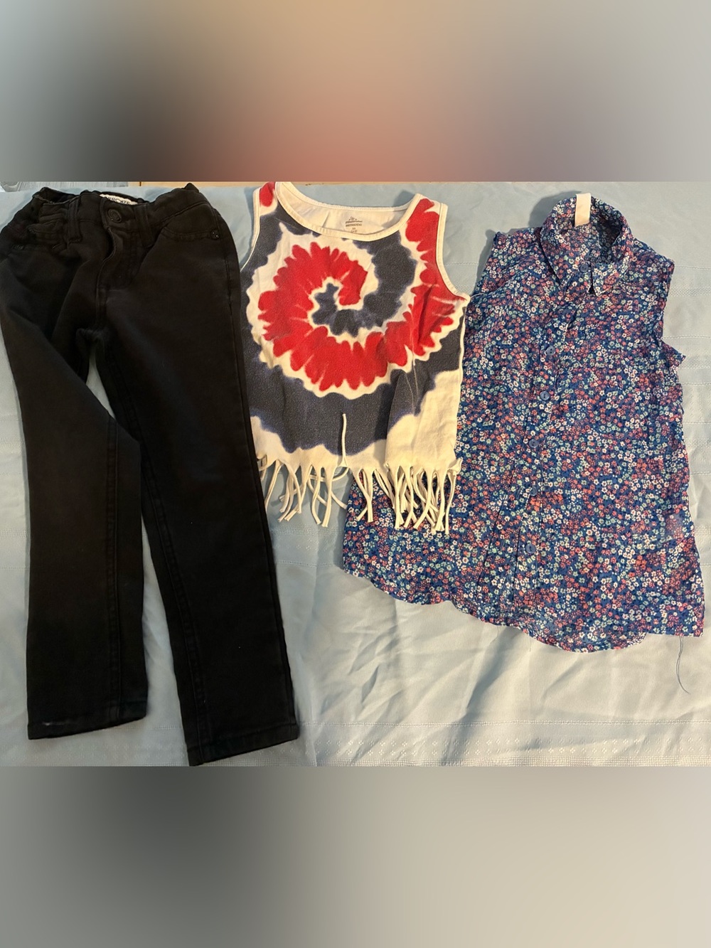 Girl’s 4/5 Clothes Bundle - Picture 5 of 6